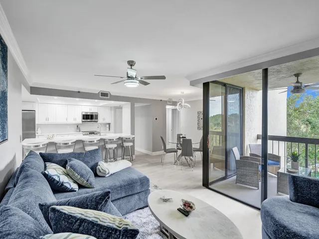 $3,800 | 955 Egret Circle, Unit 405, Delray Beach, FL 33444