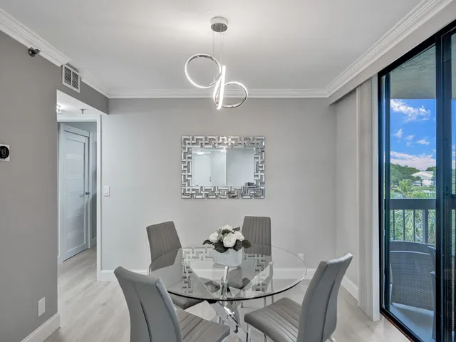 $3,800 | 955 Egret Circle, Unit 405, Delray Beach, FL 33444