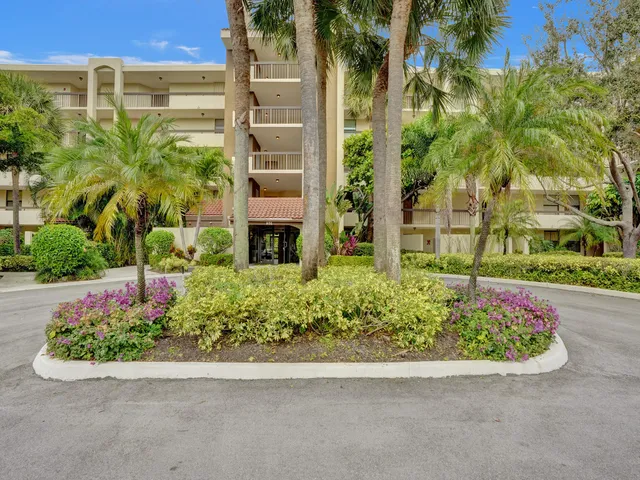 $3,800 | 955 Egret Circle, Unit 405, Delray Beach, FL 33444