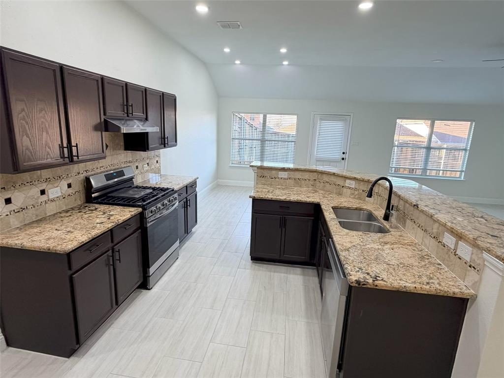 1513 Timber Ridge Drive Rockwall, TX 75032 - Photo 3 of 4 Gallery Image 3