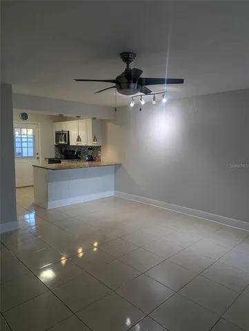 $1,650 | 14509 Seaford Circle, Unit 102, Tampa, FL 33613