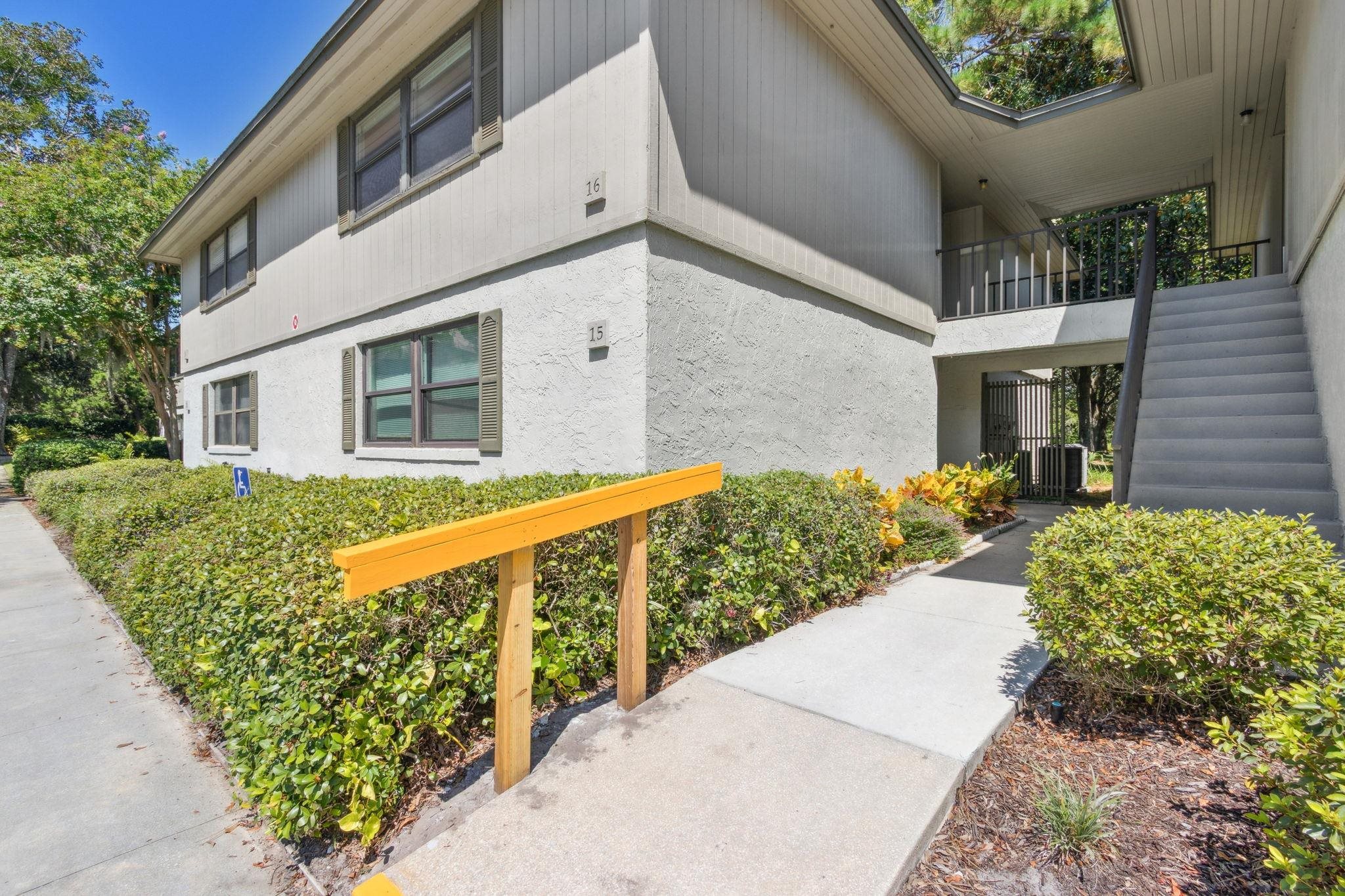 16 Alcira Court St. Augustine, FL 32086 - Photo 16 of 61 a front view of a house with garden