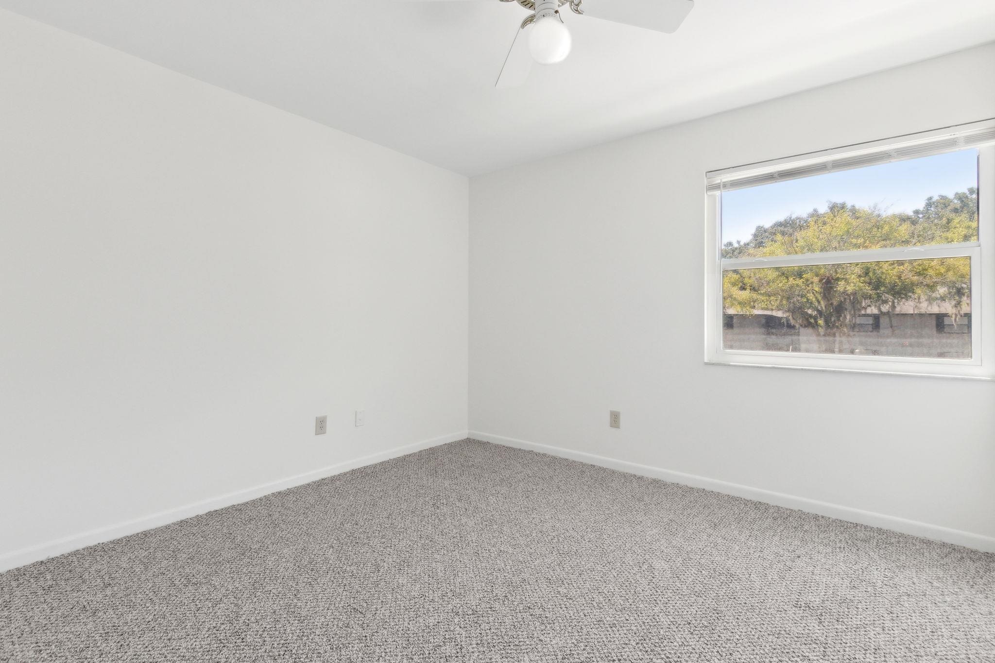 16 Alcira Court St. Augustine, FL 32086 - Photo 21 of 61 an empty room with a window