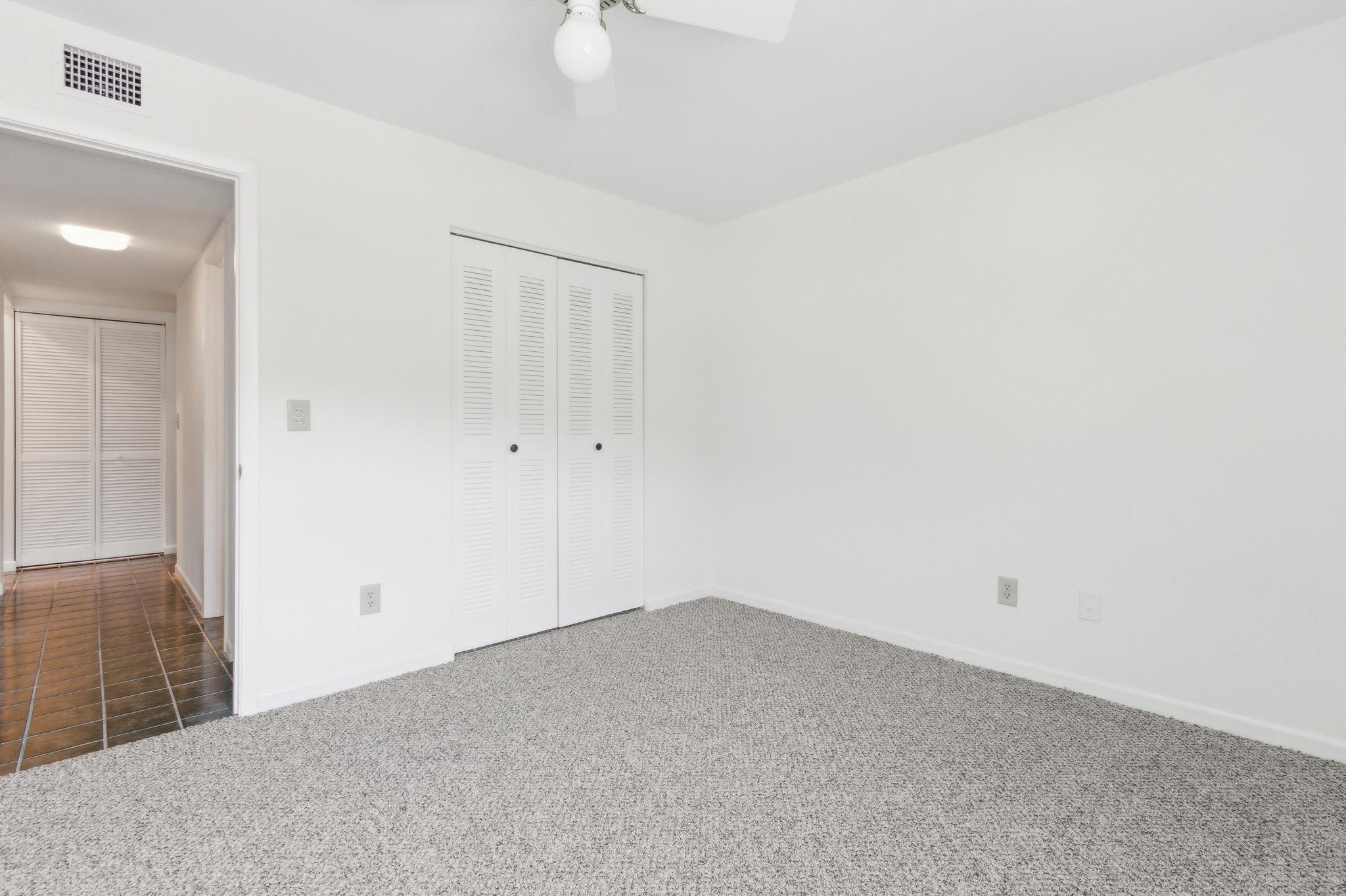 16 Alcira Court St. Augustine, FL 32086 - Photo 30 of 61 a very nice looking room