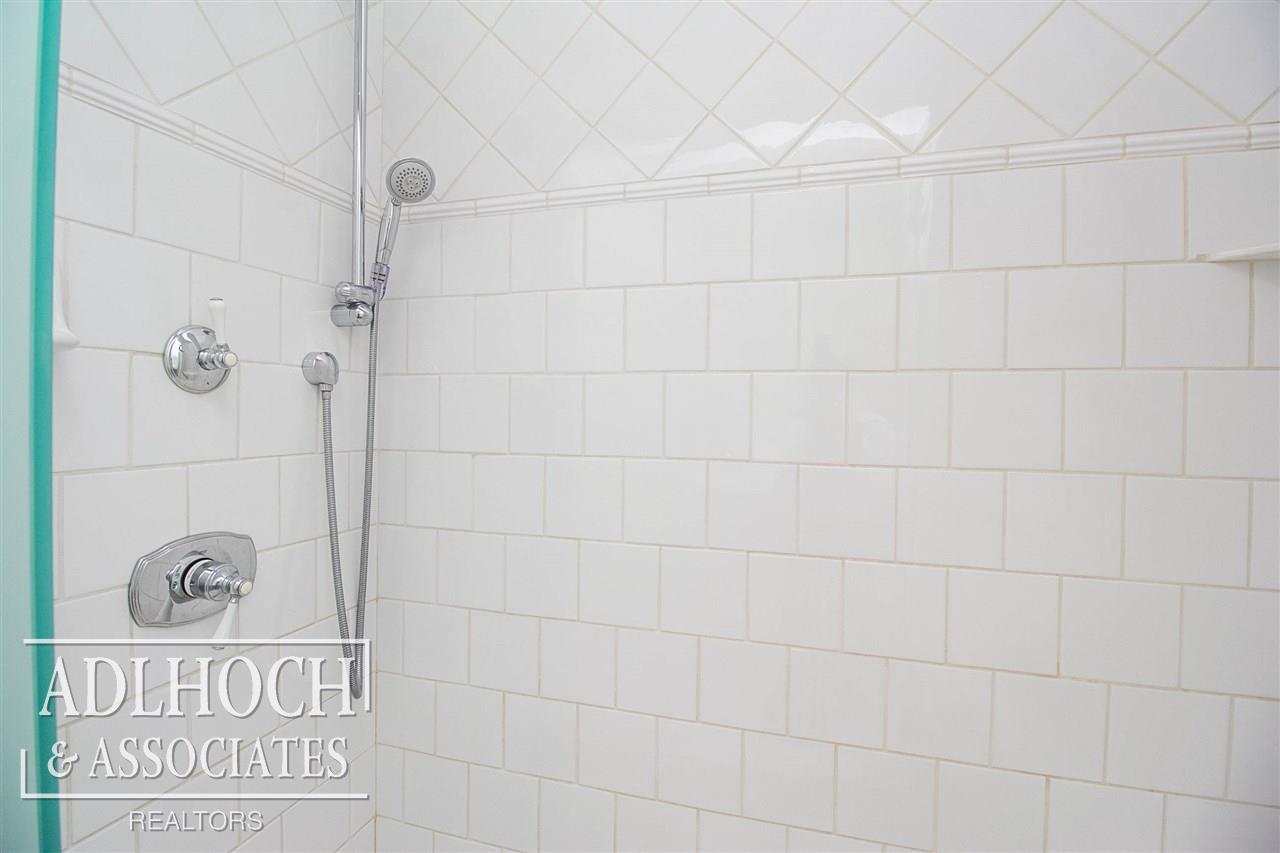 294 Touraine Road Grosse Pointe Farms, MI 48236 - Photo 34 of 52