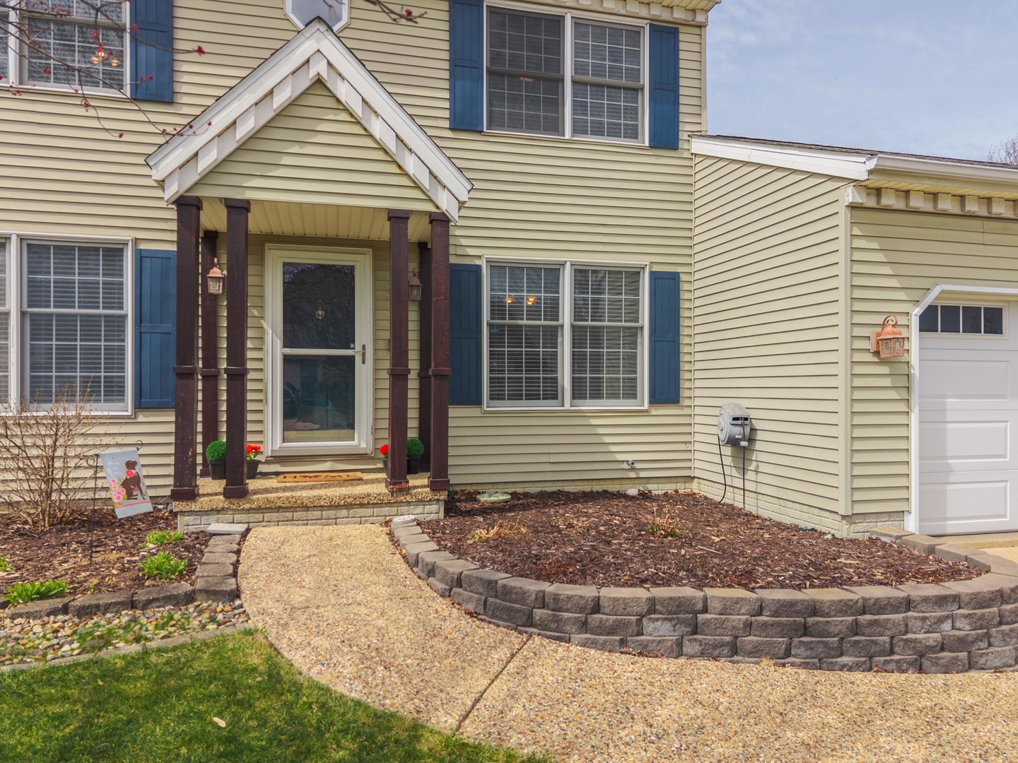 1418 Mill Creek Road Bloomington, IL 61704 - Photo 2 of 64