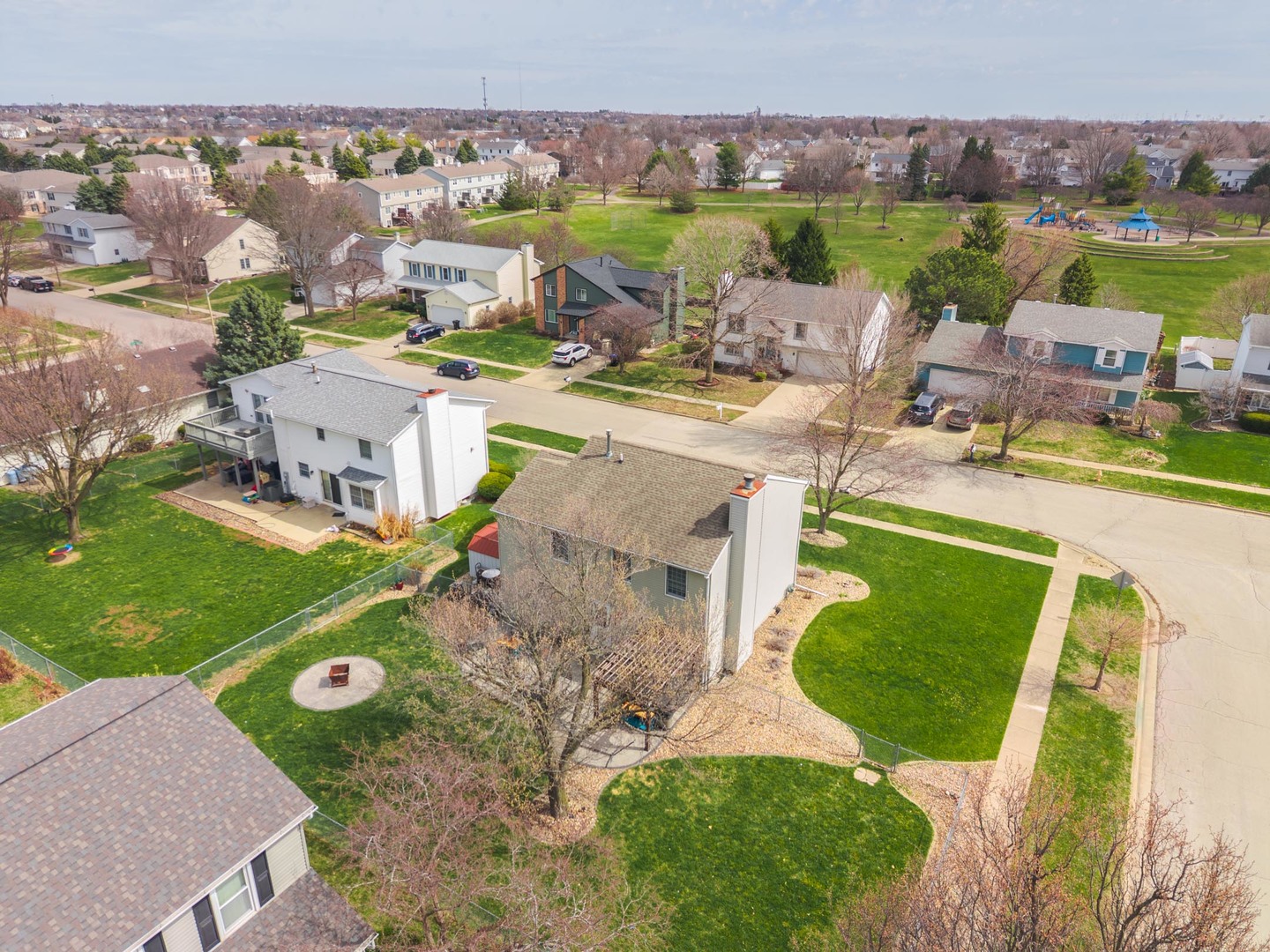 1418 Mill Creek Road Bloomington, IL 61704 - Photo 3 of 64