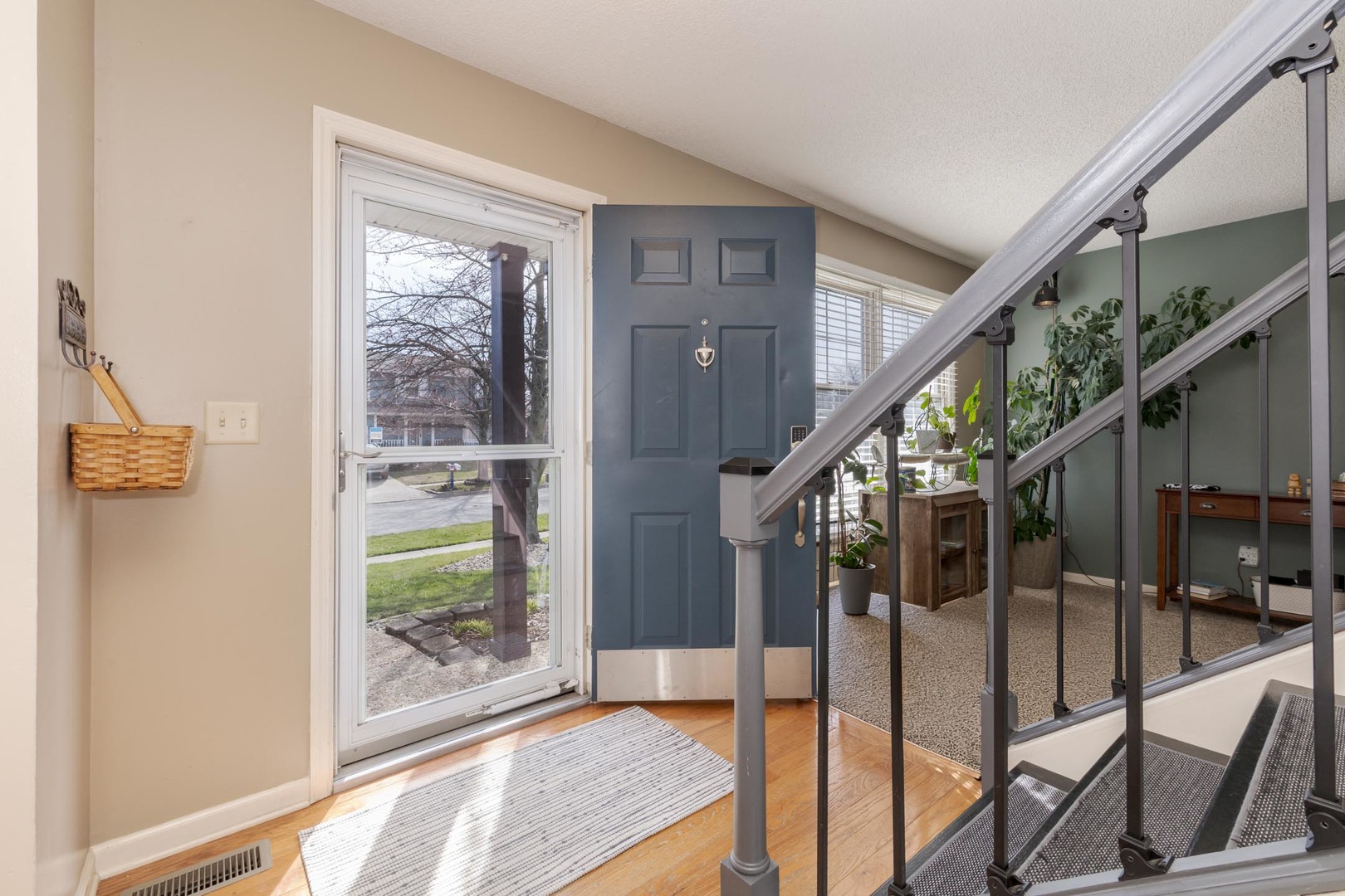 1418 Mill Creek Road Bloomington, IL 61704 - Photo 5 of 64