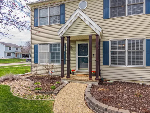 $329,900 | 1418 Mill Creek Road, Bloomington, IL 61704