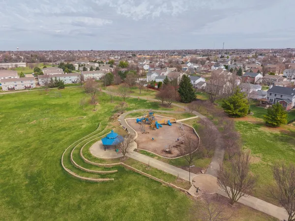 $329,900 | 1418 Mill Creek Road, Bloomington, IL 61704