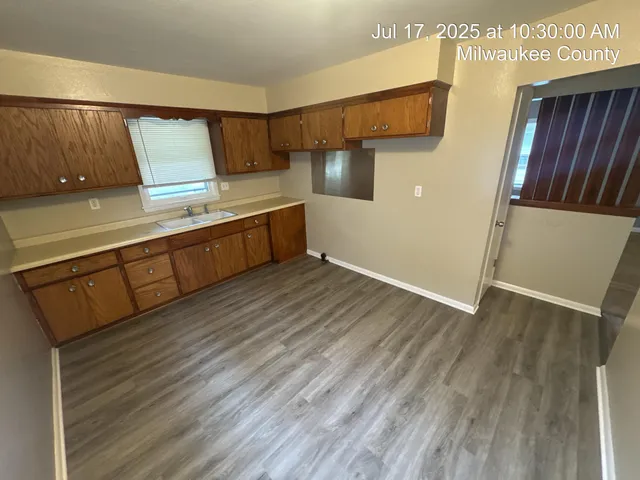 $215,000 | 5666 North 97th Street, Unit 5668, Milwaukee, WI 53225