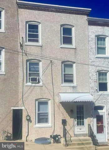 $2,600 | 218 Bullock Avenue, Conshohocken, PA 19428