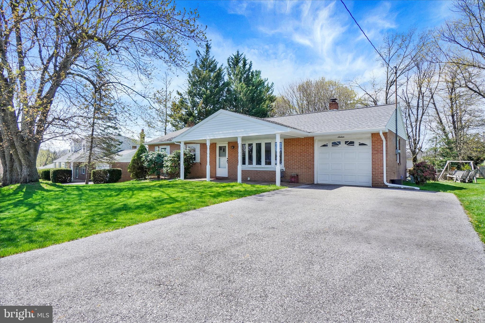 16 Culpepper Road Shrewsbury, PA 17361 - Photo 2 of 30 Gallery Image 2