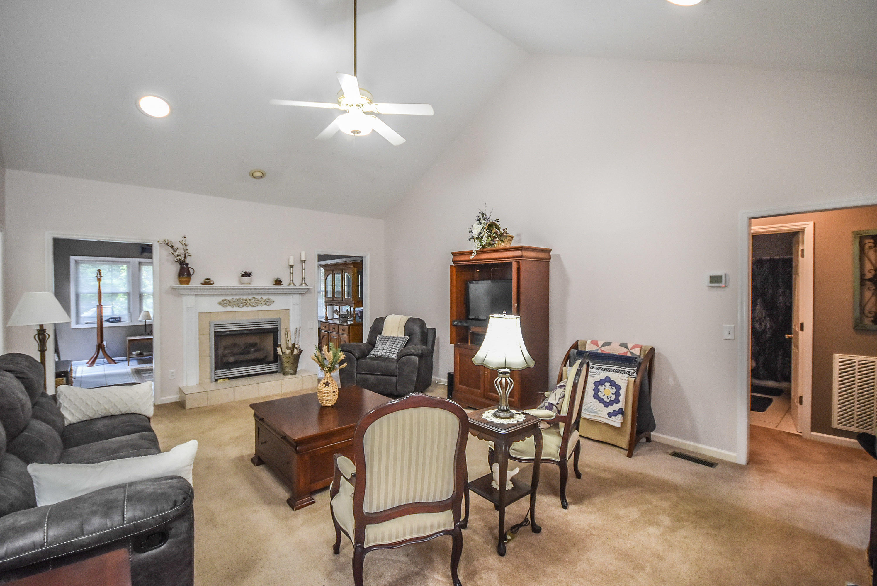 85 Pine Meadows Road Pinehurst, NC 28374 - Photo 4 of 34 3GreatRoom
