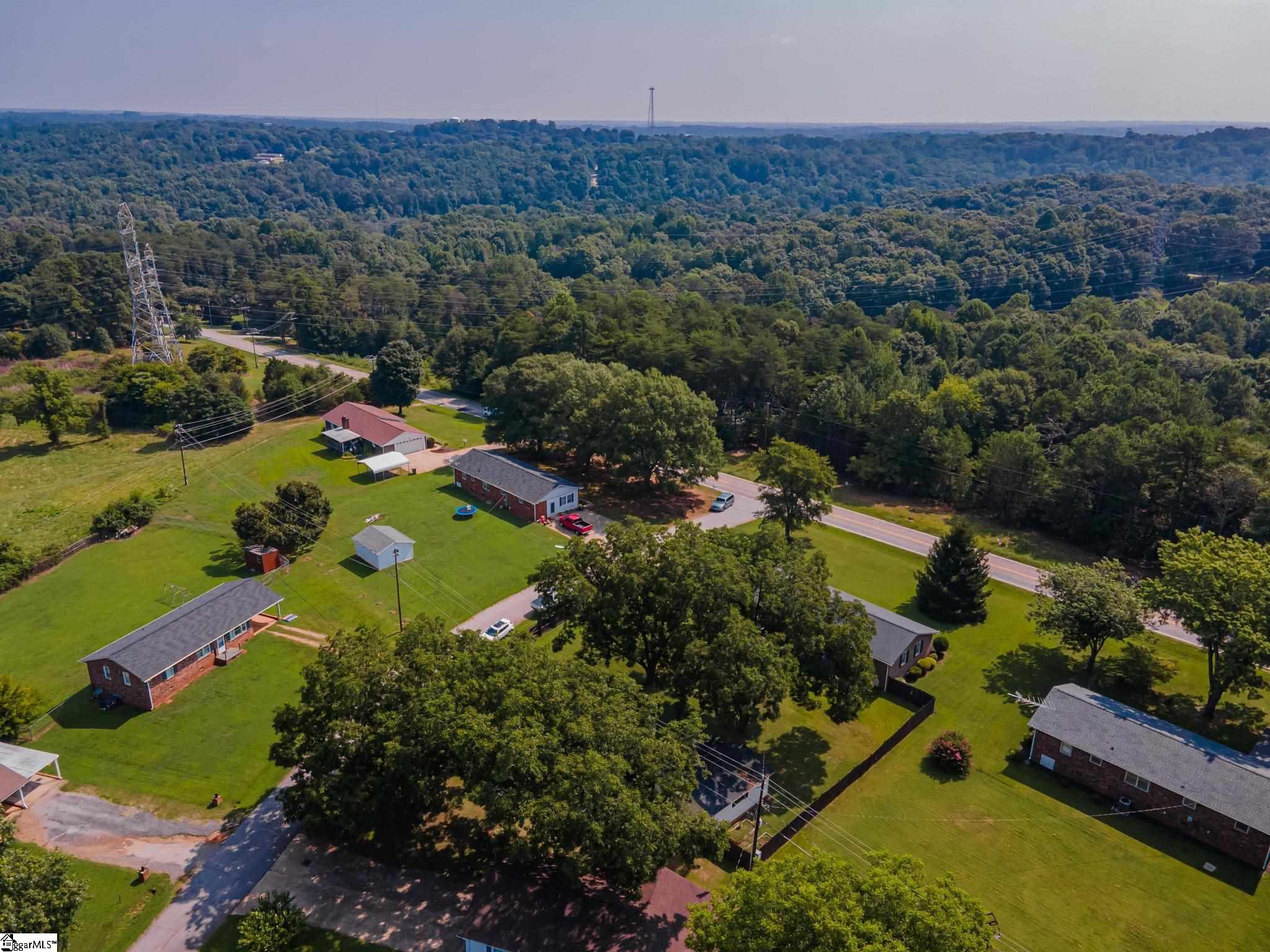 700 South Danzler Road Duncan, SC 29334 - Photo 7 of 36