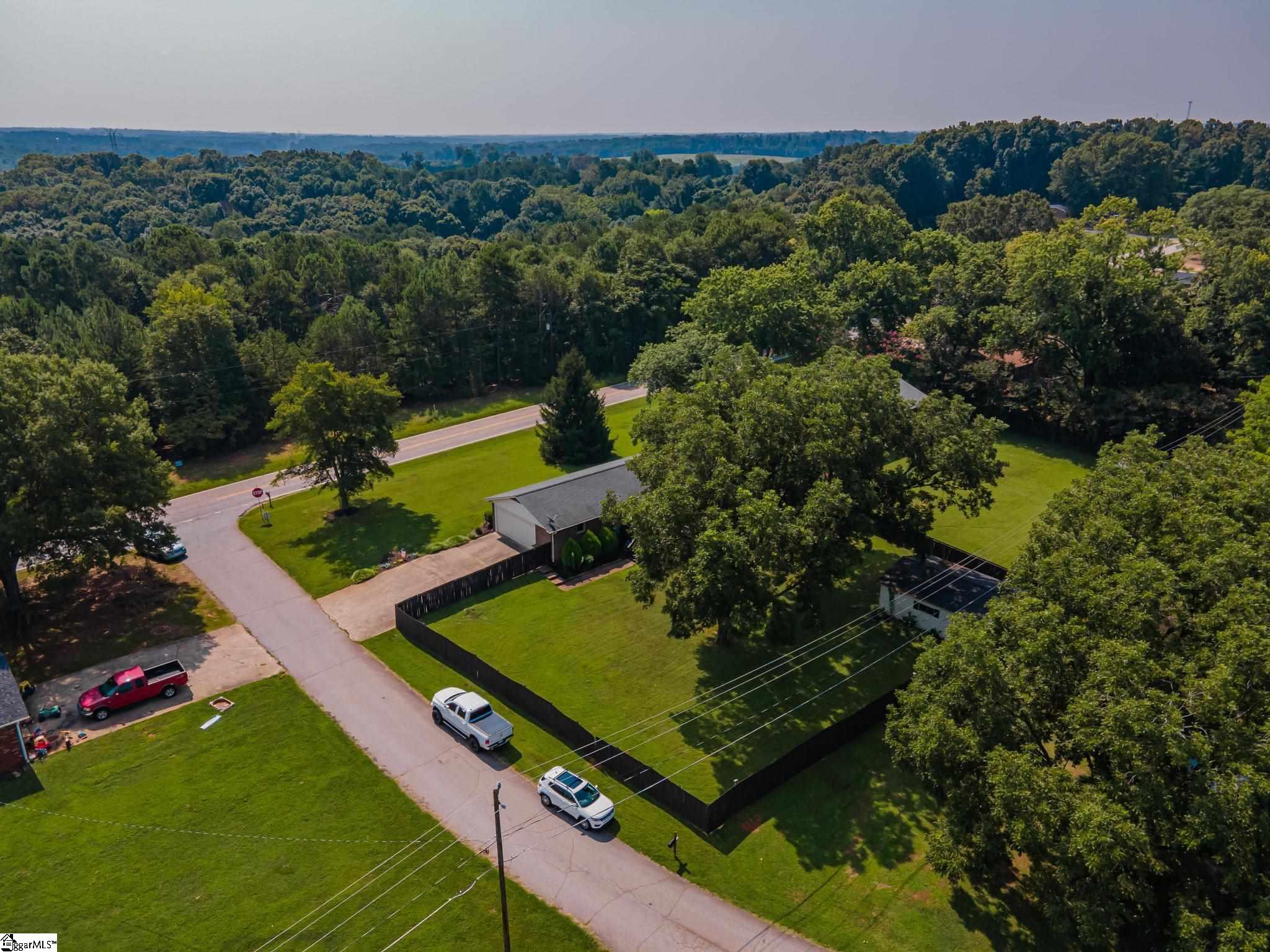 700 South Danzler Road Duncan, SC 29334 - Photo 8 of 36