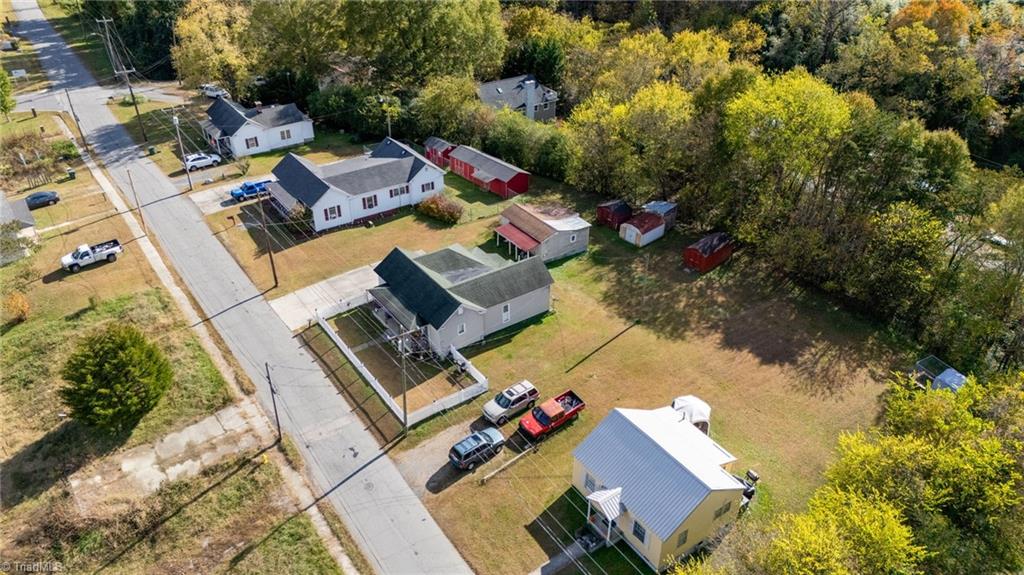 611 Riverside Drive Eden, NC 27288 - Photo 22 of 26 Gallery Image 22