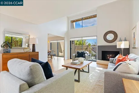 $1,395,000 | 7 Doral Drive, Moraga, CA 94556