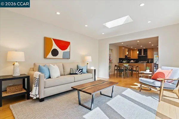 $1,395,000 | 7 Doral Drive, Moraga, CA 94556