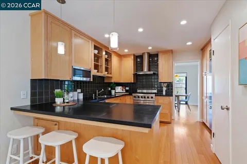 $1,395,000 | 7 Doral Drive, Moraga, CA 94556