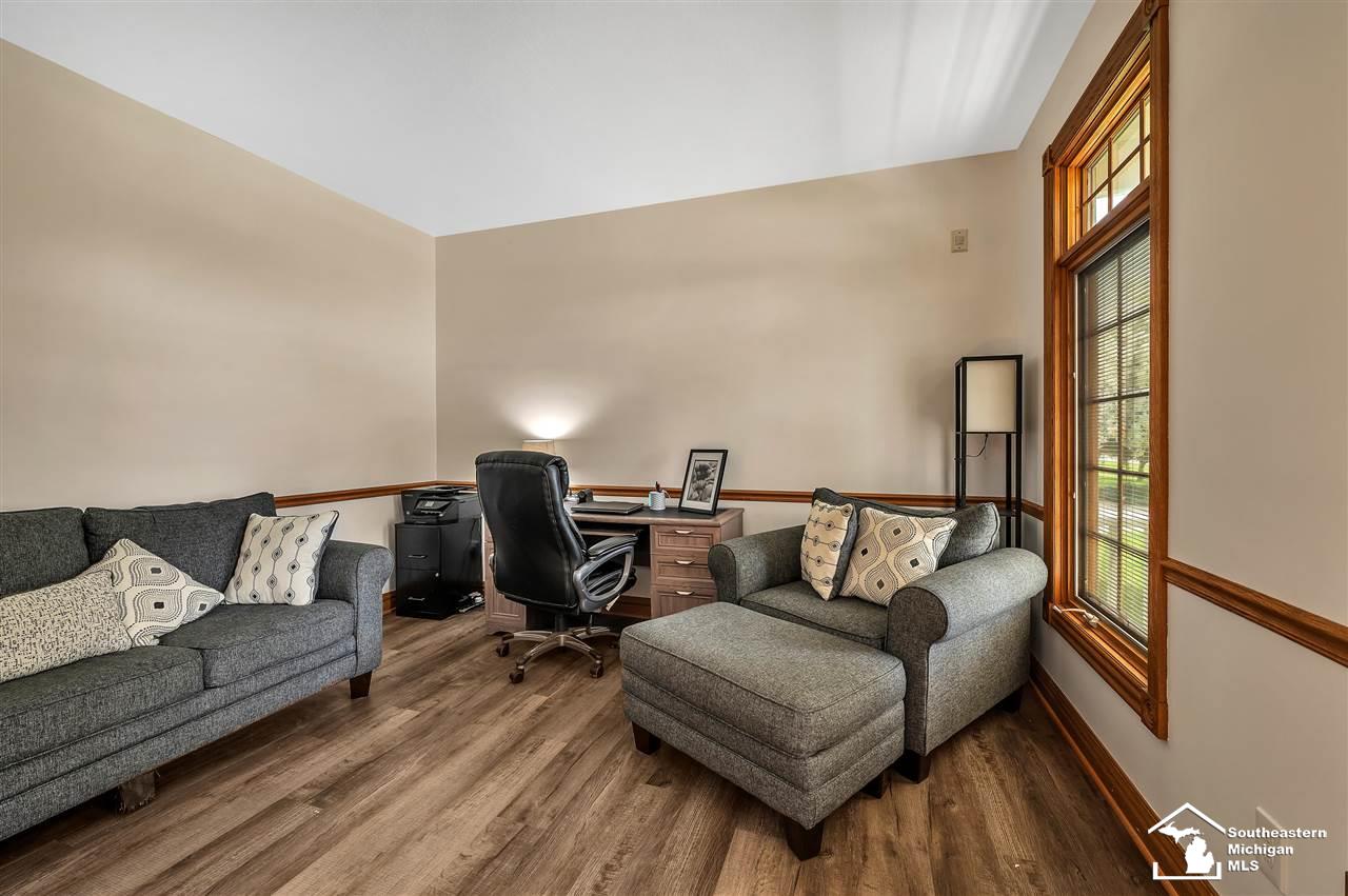 4073 Brest Road Newport, MI 48166 - Photo 10 of 48