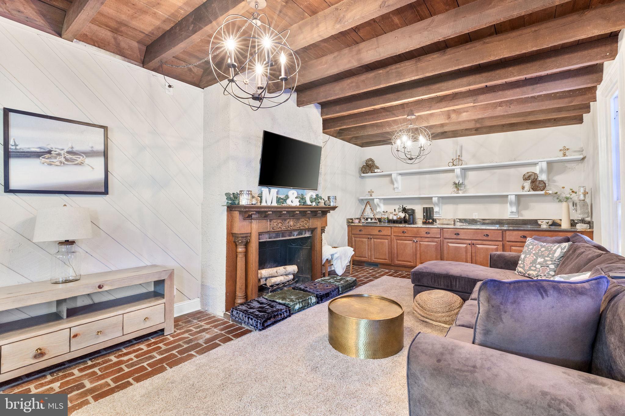 1501 Valley Road Wilmington, DE 19810 - Photo 12 of 29 Rustic brick flooring