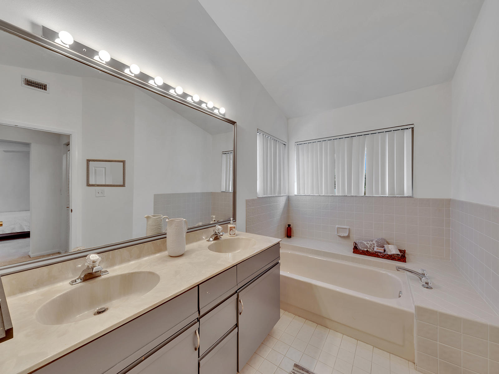 5367 214th Court South Boca Raton, FL 33431 - Photo 35 of 50 Master Bath