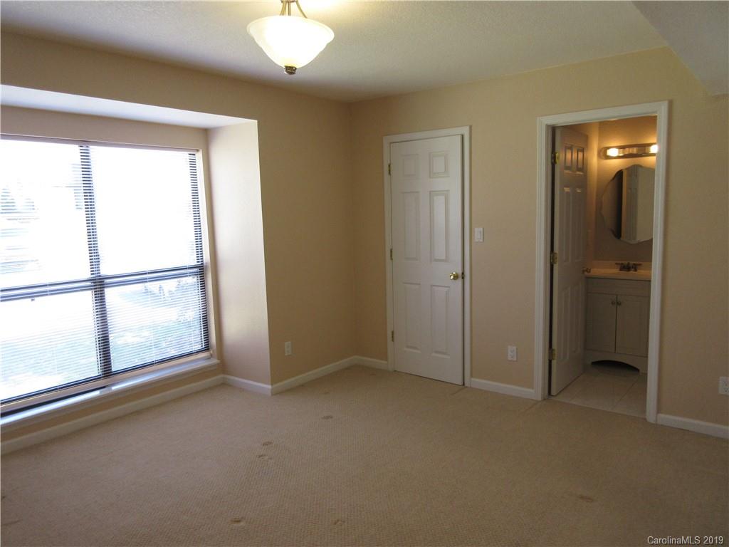 11056 Harrowfield Road Charlotte, NC 28226 - Photo 12 of 25 Gallery Image 12