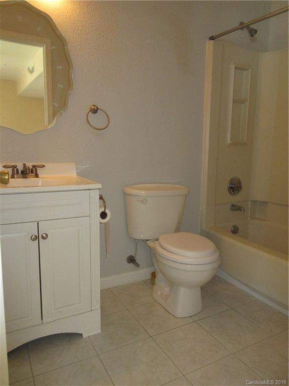11056 Harrowfield Road Charlotte, NC 28226 - Photo 14 of 25 Gallery Image 14