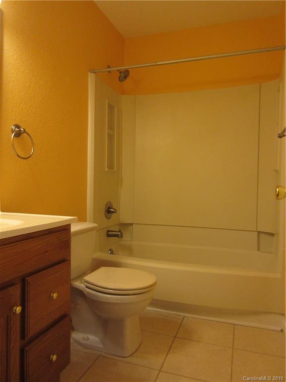 11056 Harrowfield Road Charlotte, NC 28226 - Photo 18 of 25 Gallery Image 18