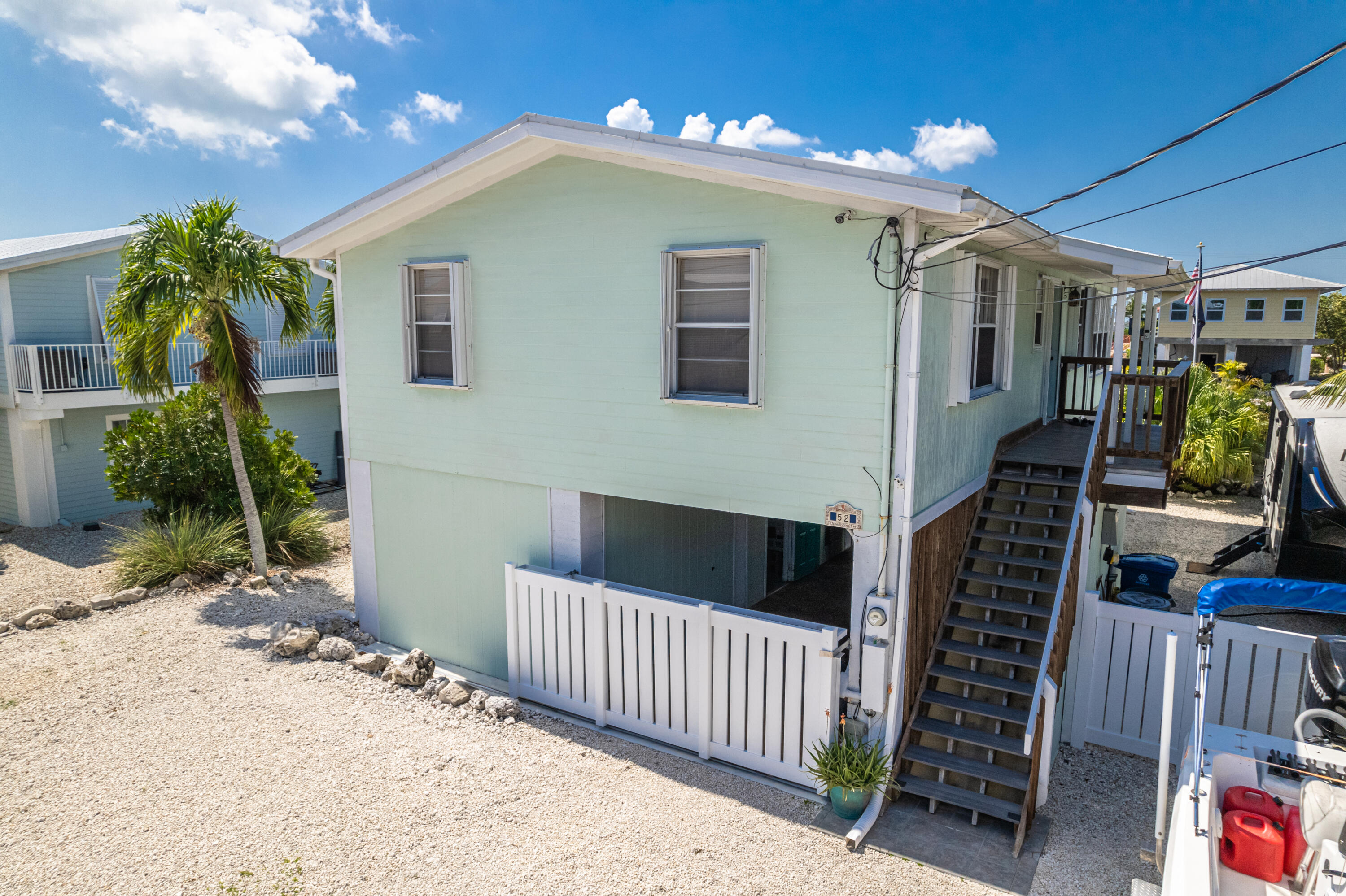 52 Lobstertail Road Big Pine Key, FL 33043 - Photo 19 of 26 Front of House