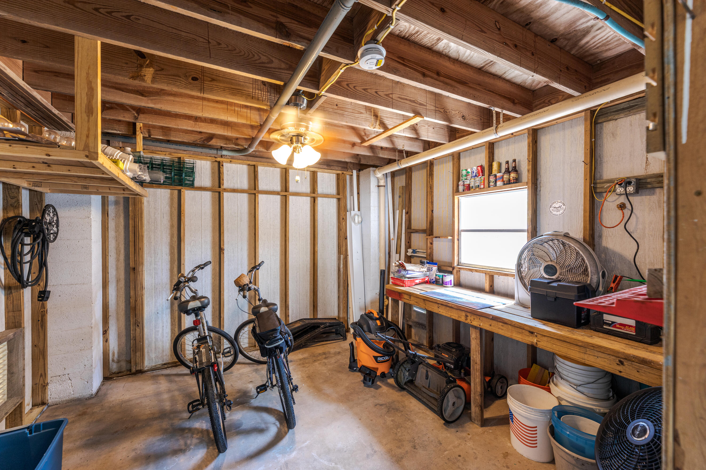 52 Lobstertail Road Big Pine Key, FL 33043 - Photo 23 of 26 Storage