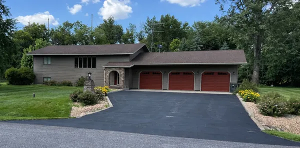 $340,000 | 2174 232nd Street, St. Augusta, MN 56301