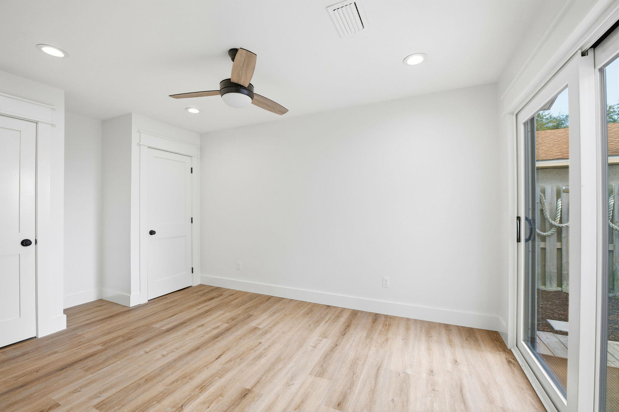 2035 Wind Trace Road North Navarre, FL 32566 - Photo 27 of 87 27-web-or-mls-2035-wind-trace-rd