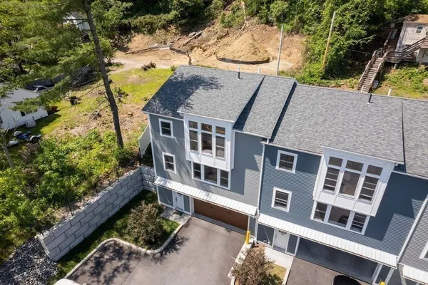 $4,375 | 259 North Lake Avenue, Unit A, Worcester, MA 01605