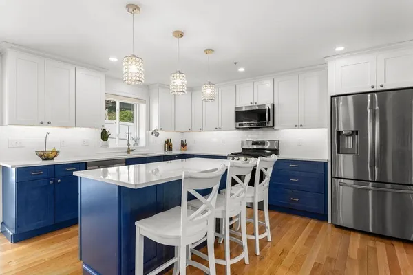 $4,375 | 259 North Lake Avenue, Unit A, Worcester, MA 01605