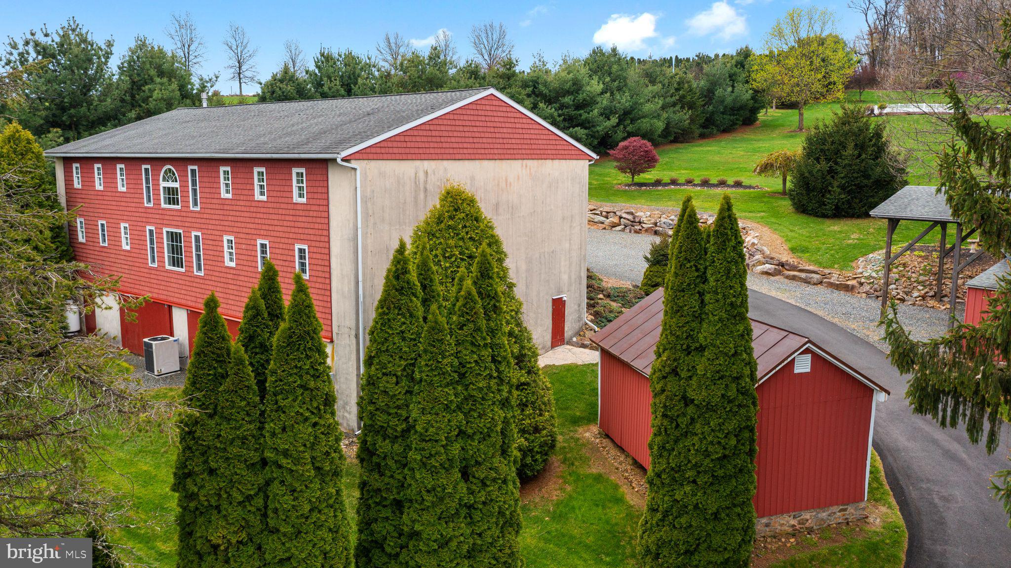 802 Franklin Road Boyertown, PA 19512 - Photo 1 of 40 Gallery Image 1