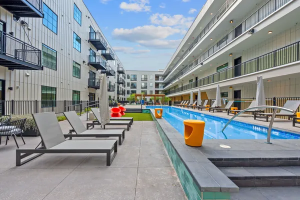 $1,750 | 4315 South Congress Avenue, Unit 202, Austin, TX 78745