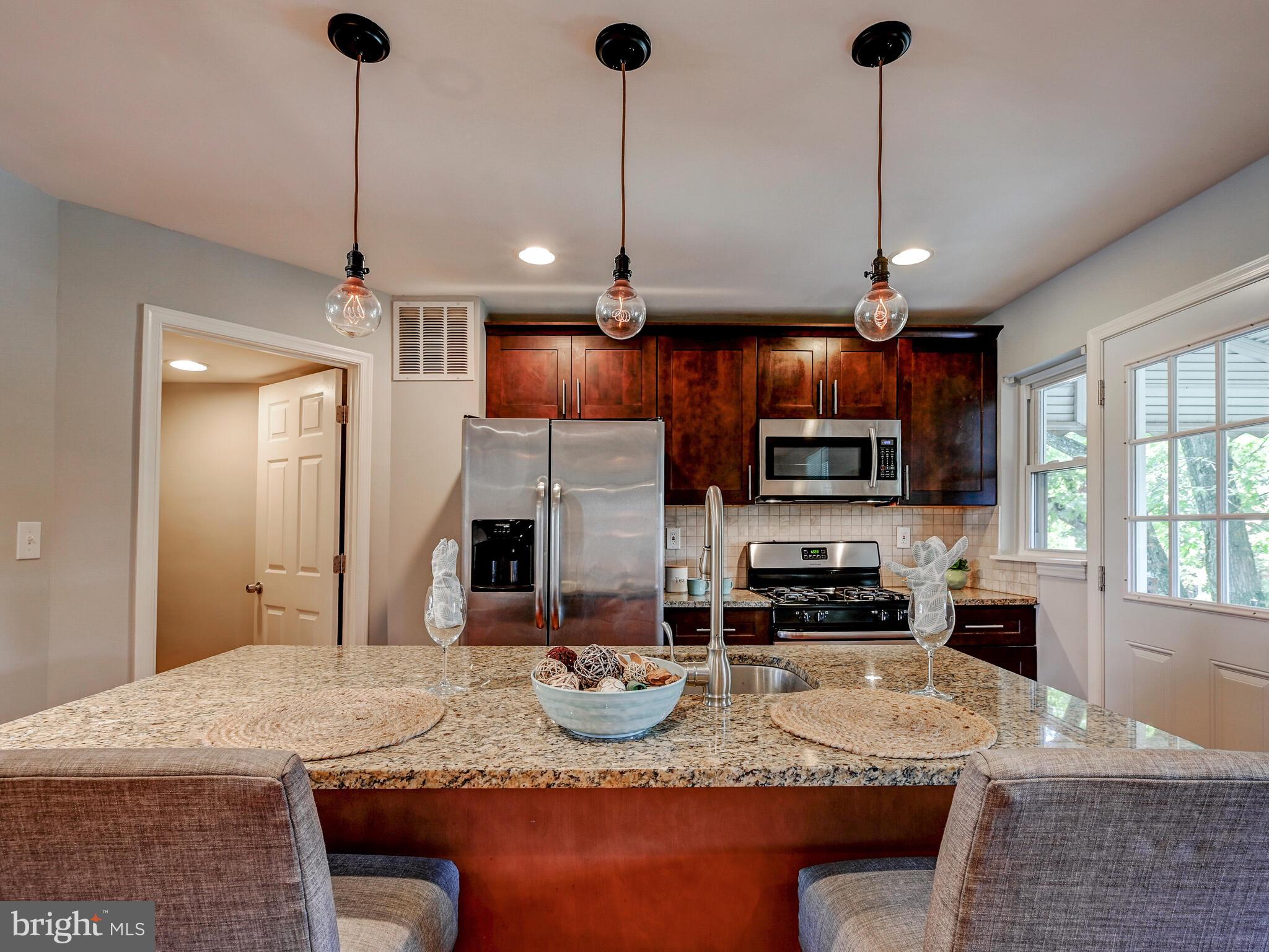 1741 Red Oak Road Baltimore, MD 21234 - Photo 15 of 45