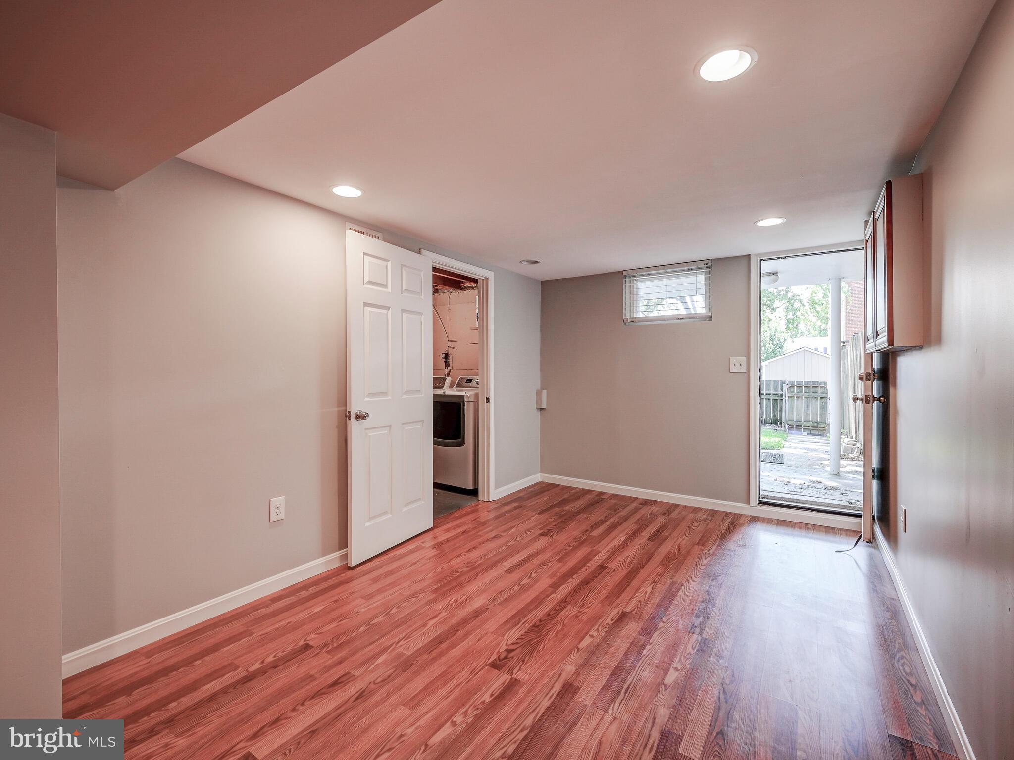 1741 Red Oak Road Baltimore, MD 21234 - Photo 32 of 45