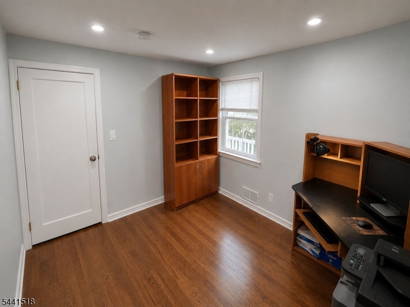 48 Sunnyside Road West Orange, NJ 07052 - Photo 19 of 36
