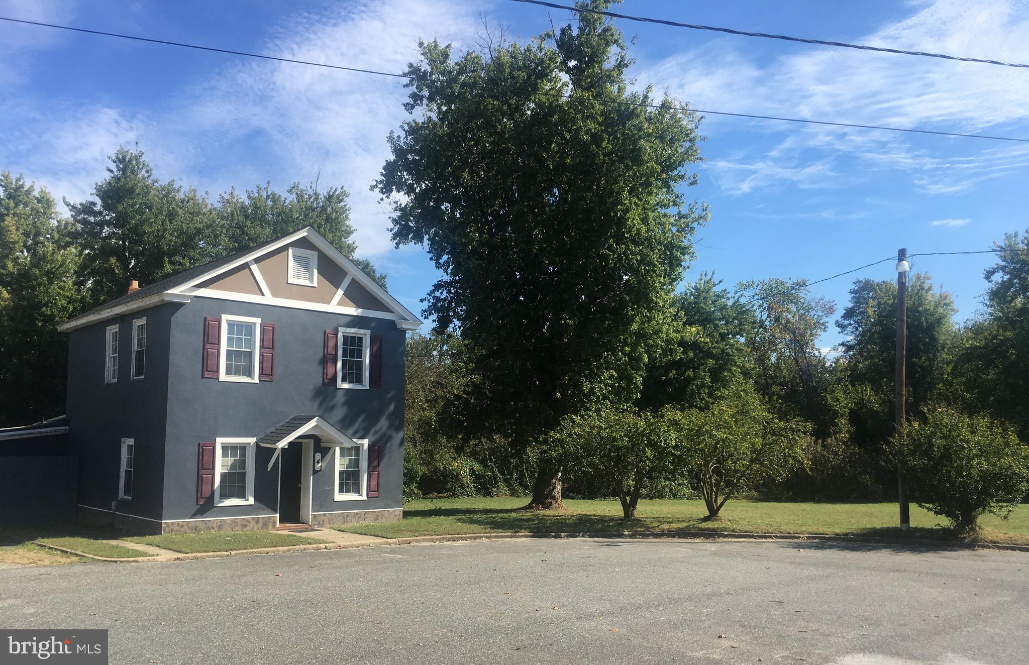 174 West Tomlin Station Road Mickleton, NJ 08056 - Photo 21 of 41 a front view of a house with a yard