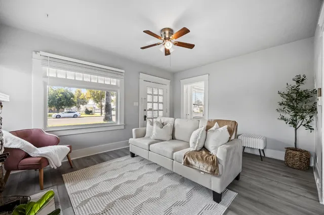 $279,900 | 4001 East Balch Avenue, Fresno, CA 93702