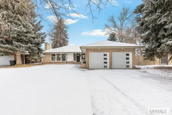 $415,000 | 685 11th Street, Idaho Falls, ID 83404