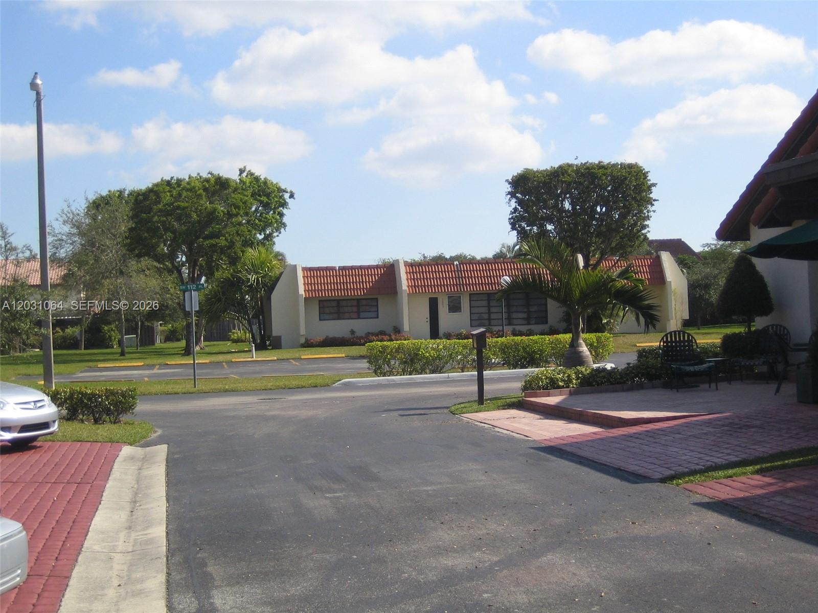 9082 Southwest 112th Place Miami, FL 33176 - Photo 22 of 28