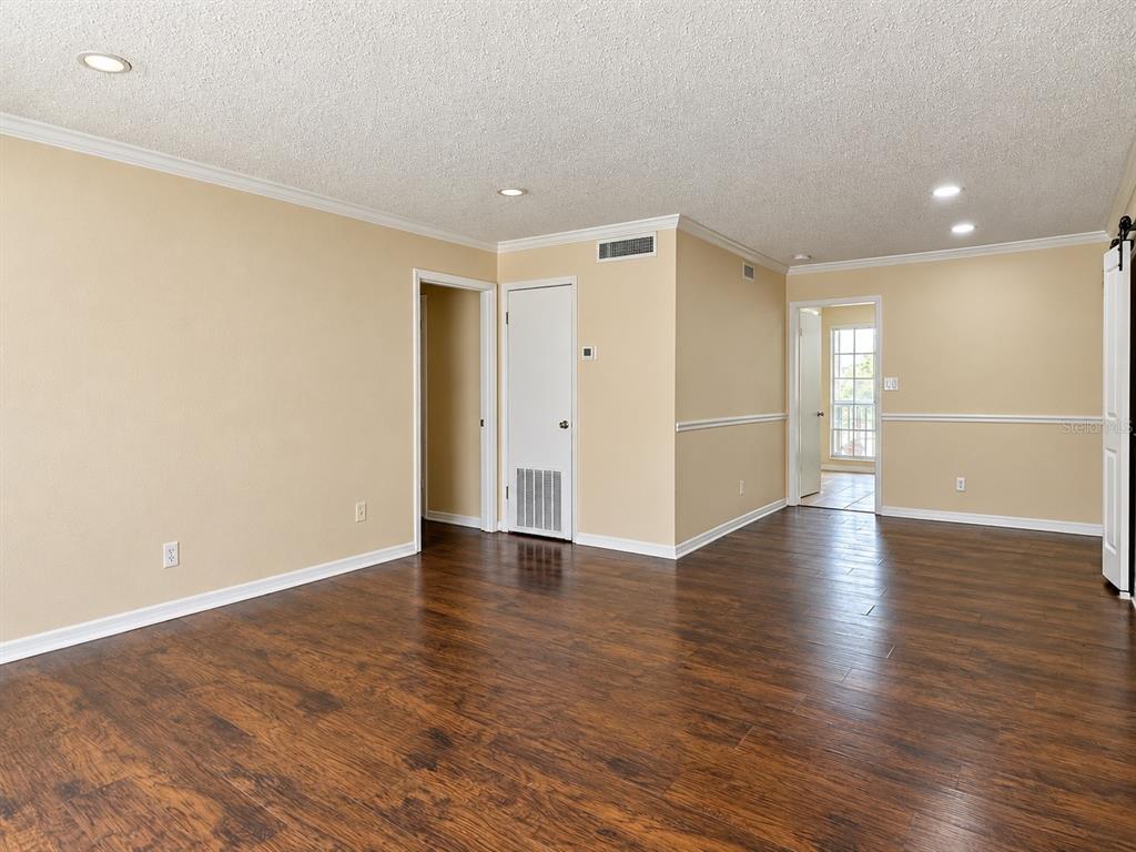 335 Wymore Road, Unit 201 Altamonte Springs, FL 32714 - Photo 4 of 12 Gallery Image 4
