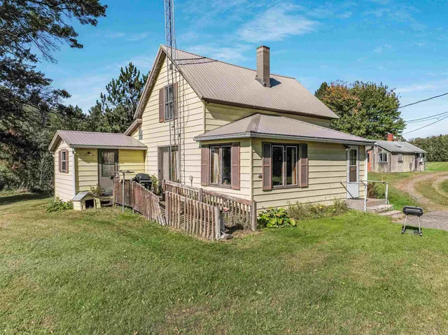 $205,000 | 1820 Highway 70, Spooner, WI 54801