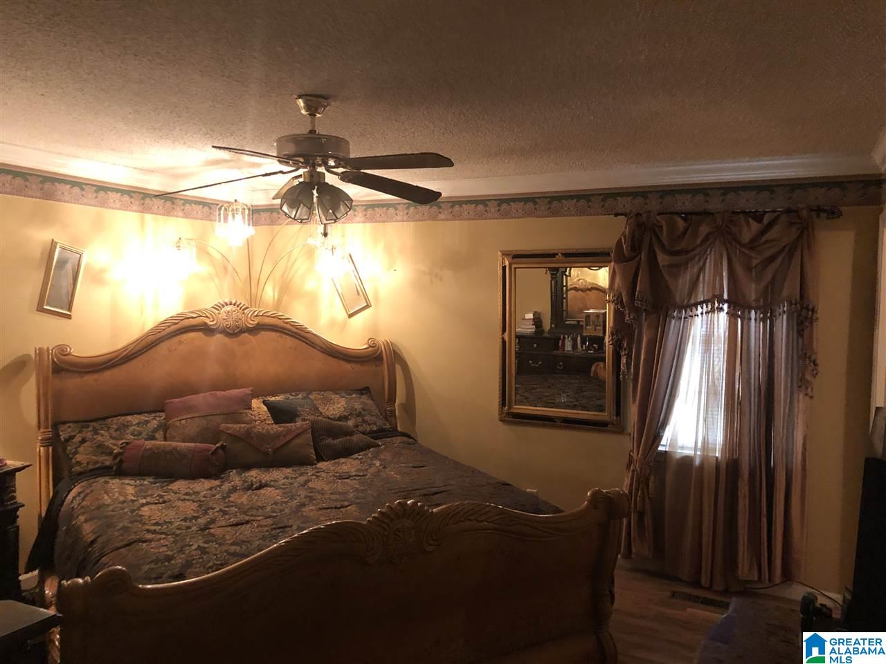 113 Hickory Street Alabaster, AL 35114 - Photo 3 of 18