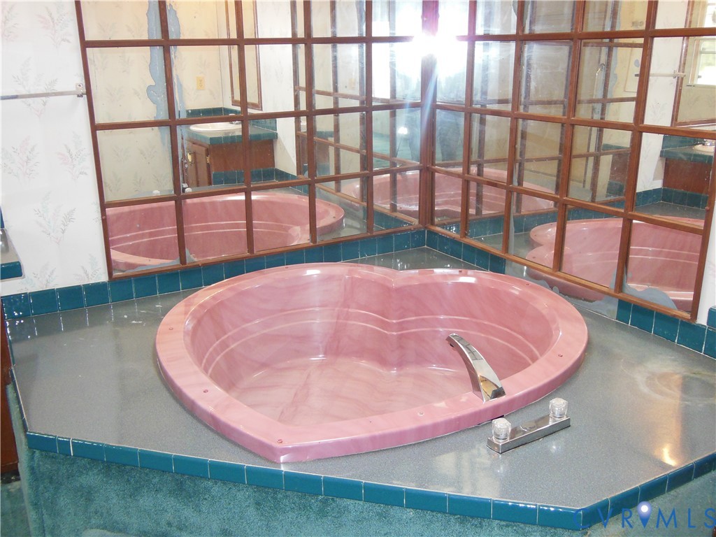 5018 Olgers Road Sutherland, VA 23885 - Photo 6 of 26 a view of a swimming pool