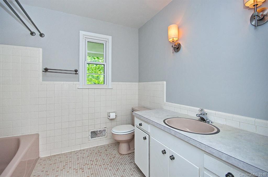 10 Amherst Road Asheville, NC 28803 - Photo 12 of 16 Gallery Image 12